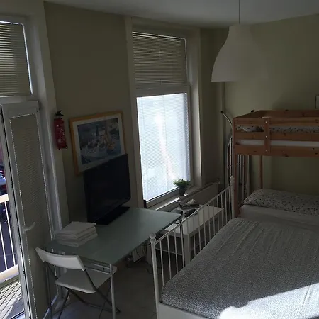 Budget Studio's Apartment *